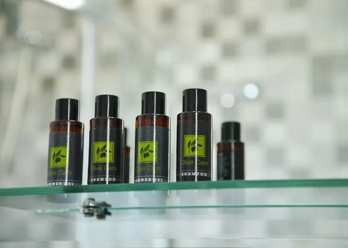 Zeras * Adamantas (Milos)