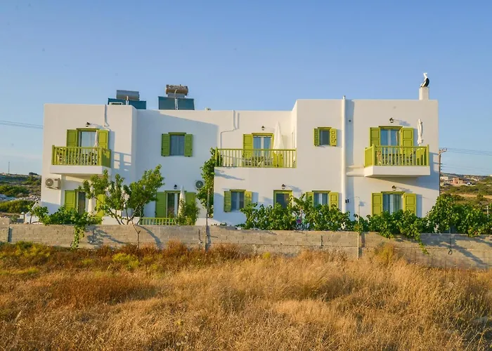 Zeras Adamantas (Milos)