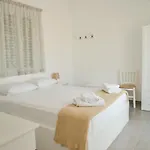 Zeras Adamantas (Milos)