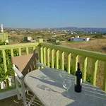 Zeras * Adamantas (Milos)