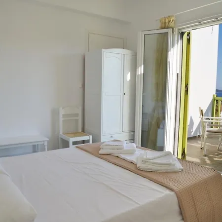 Zeras Apartment Adamantas (Milos)